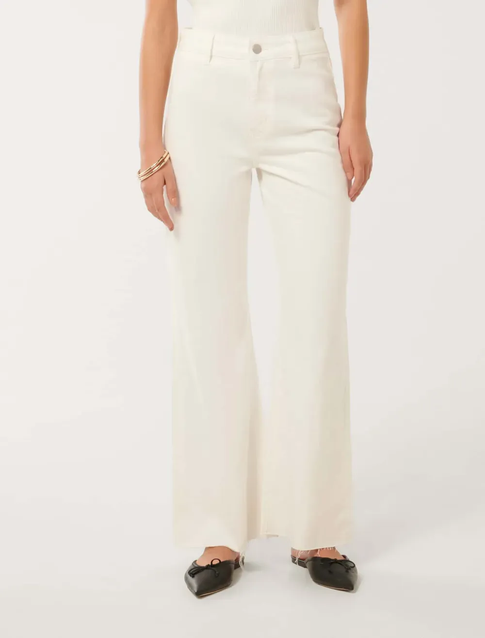 Cropped Wide-Leg Jeans
