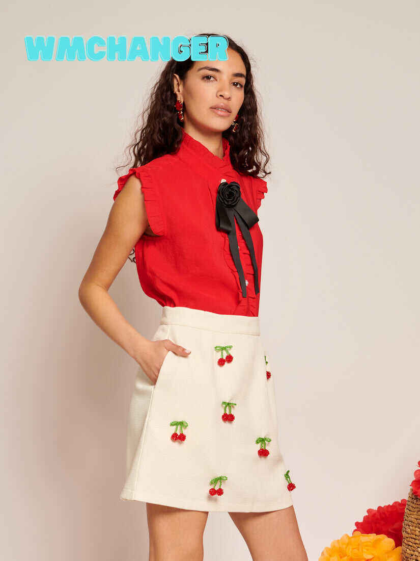 Passion Sleeveless Blouse