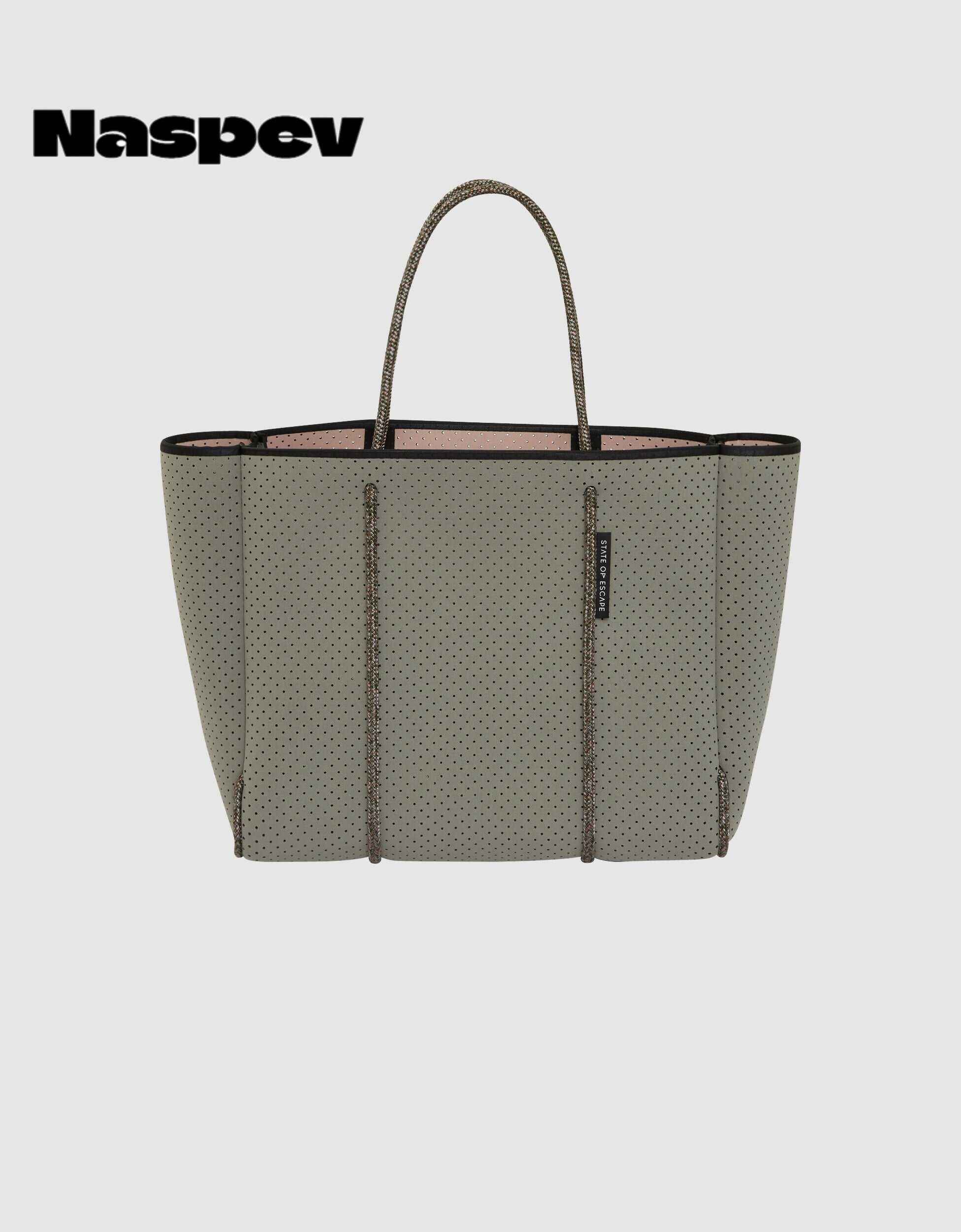 Flying Solo tote in sage / blush (dual tone)