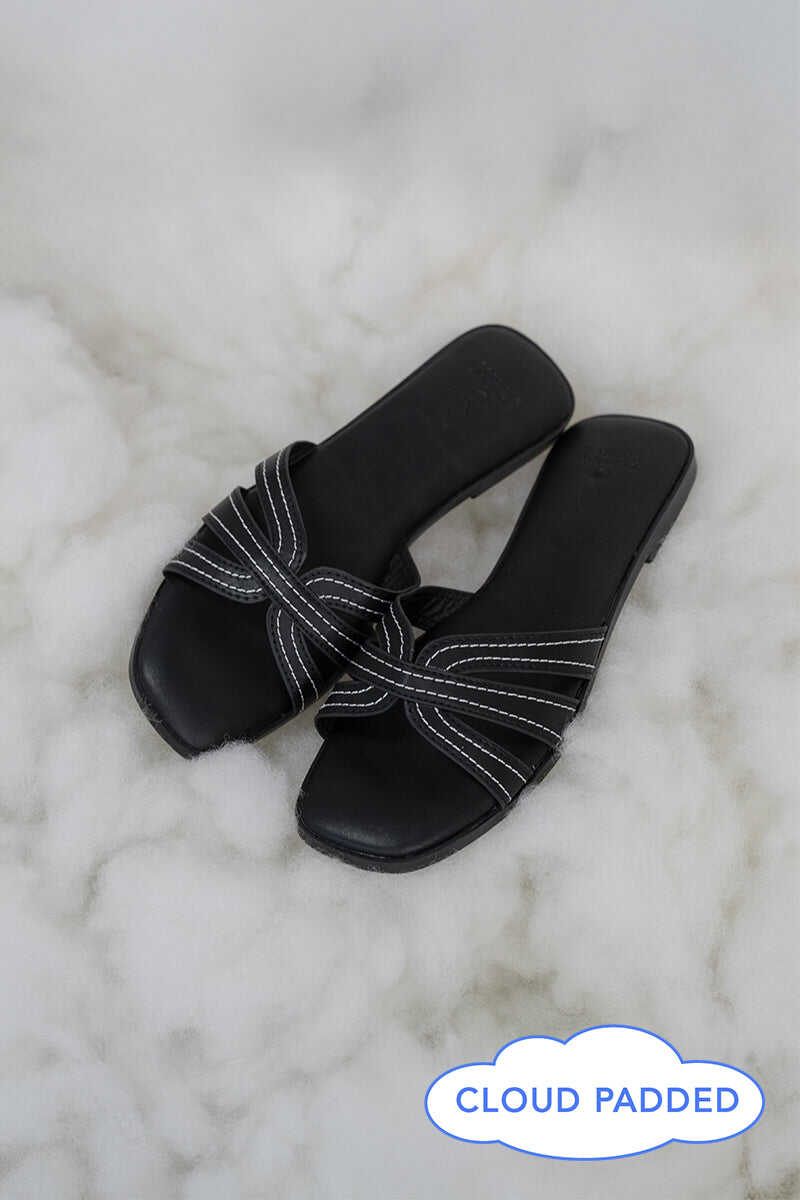 Leone Interlocking Cloud Sliders in Black