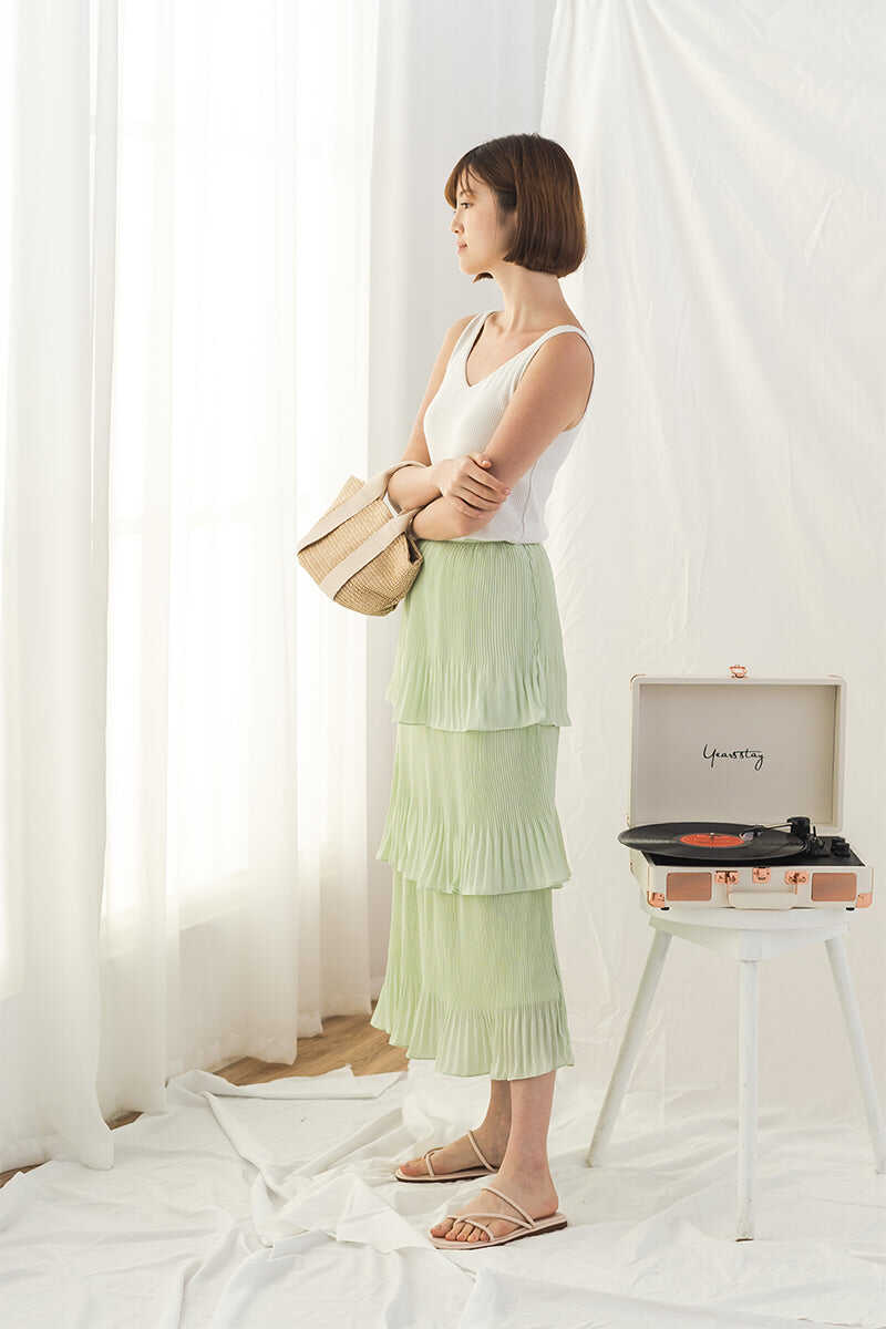 Strappy Sliders in Cream
