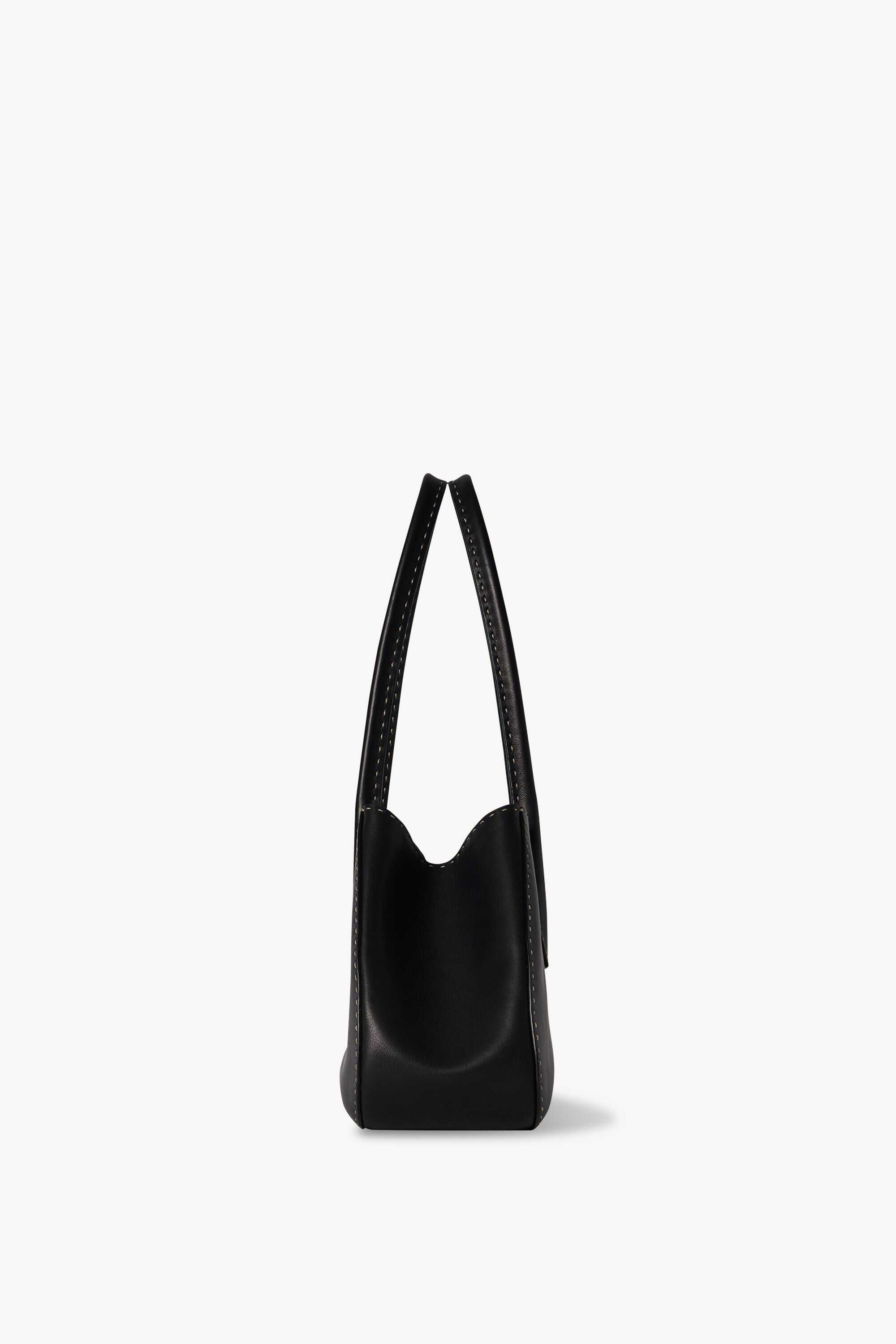 Alger Shoulder Bag in Leather