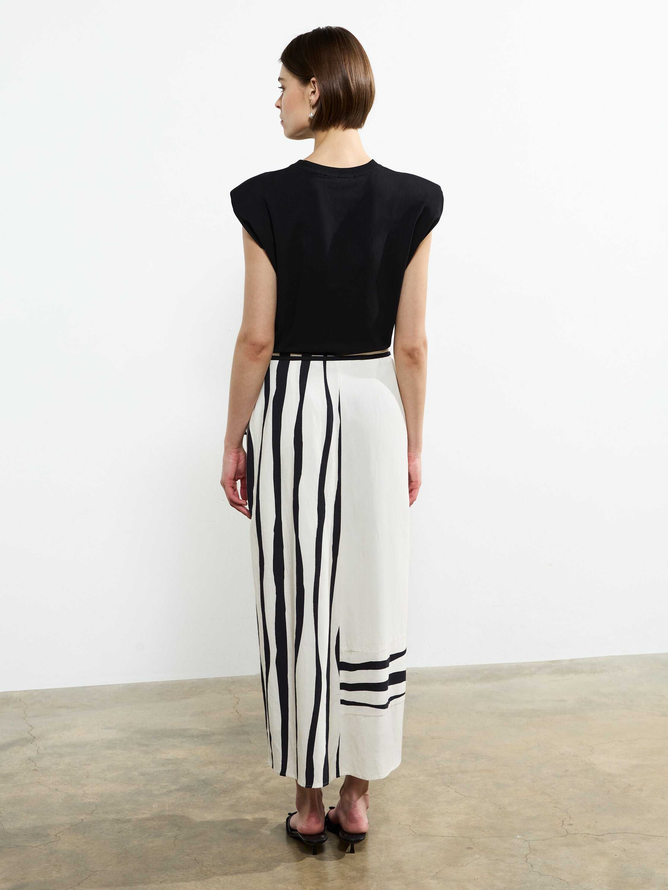 Genevieve Ariette Linen Skirt