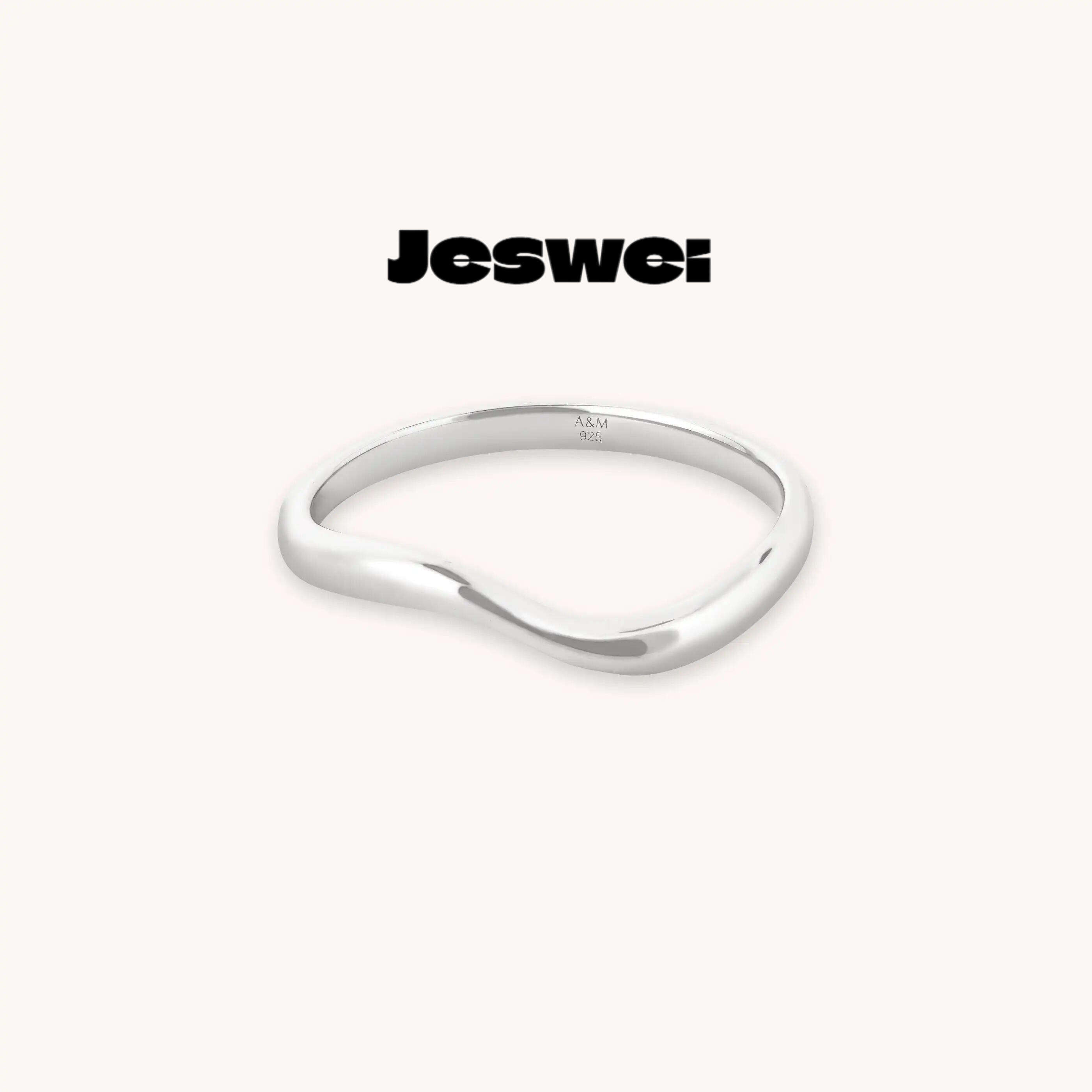 Wave Ring in Silver