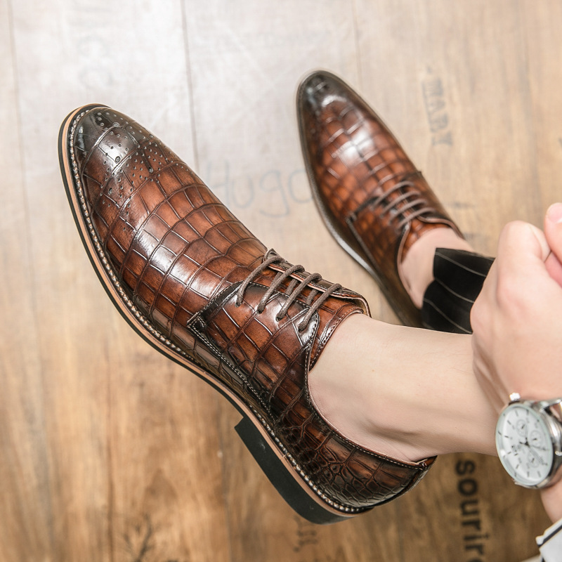 Men's Stylish And Comfortable  Crocodile Pattern Brogues Shoes