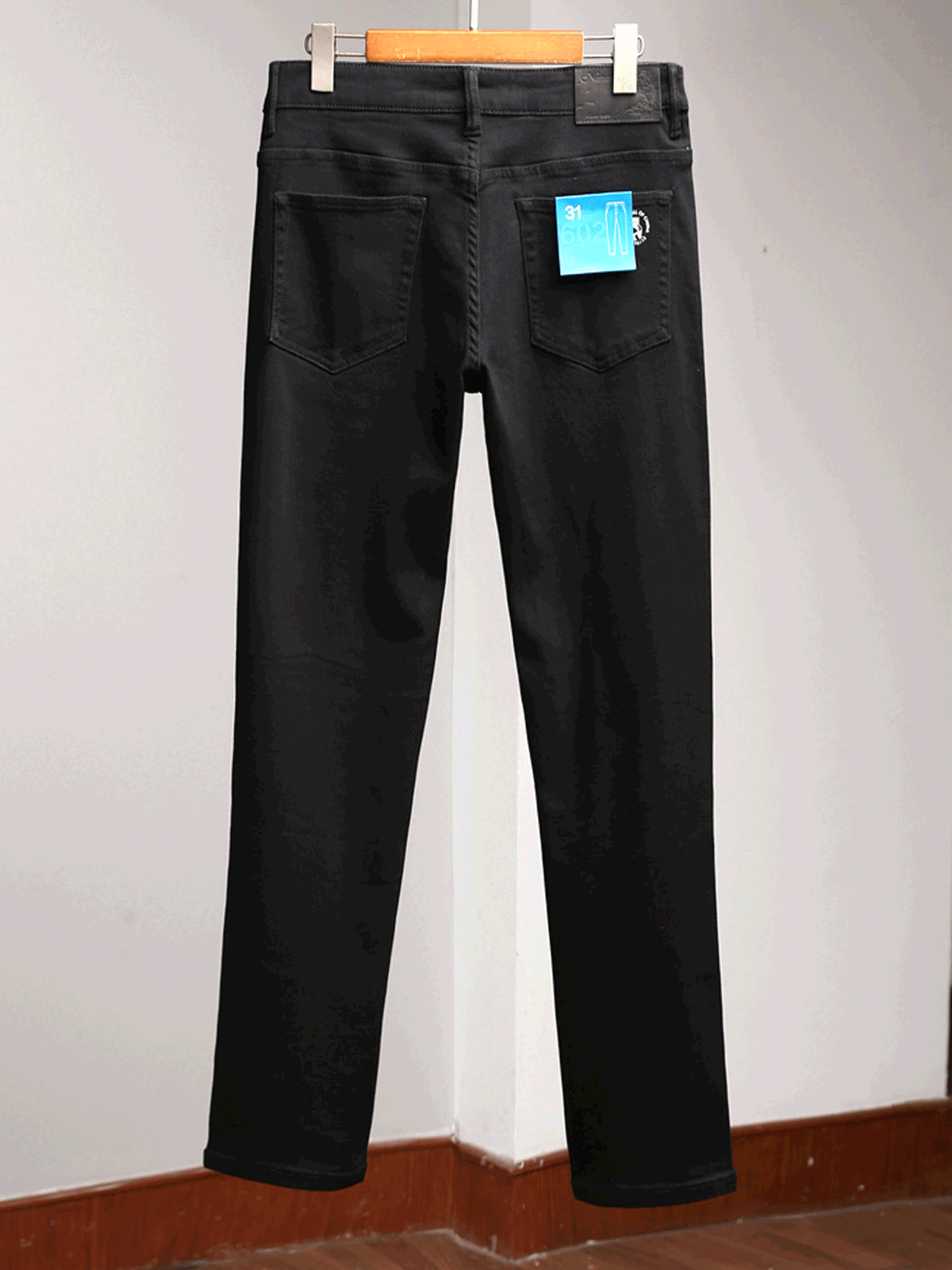 Zip Fly Straight Slim-Fit Washed Jeans