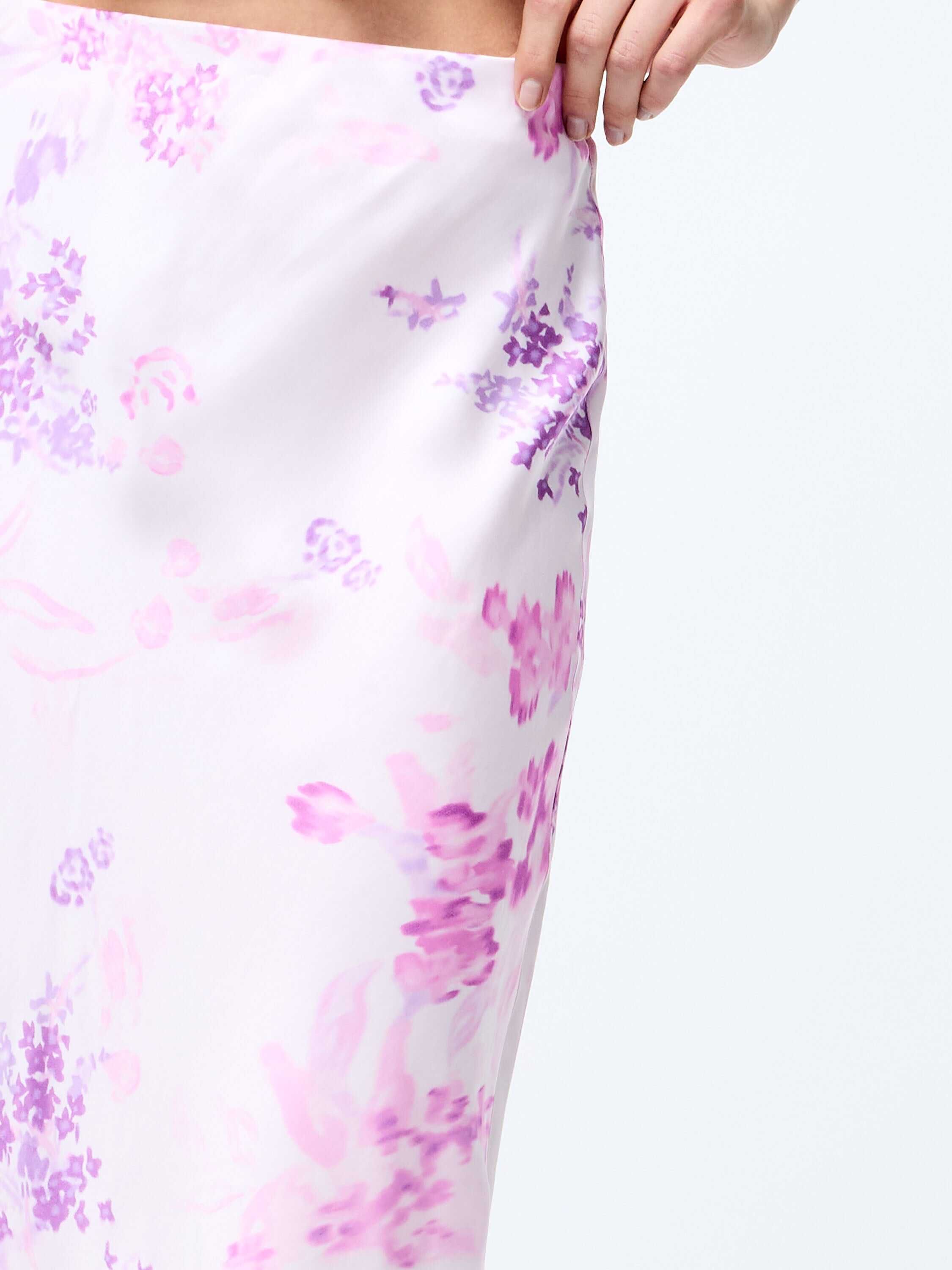 Elyria Oona Satin Midi Skirt