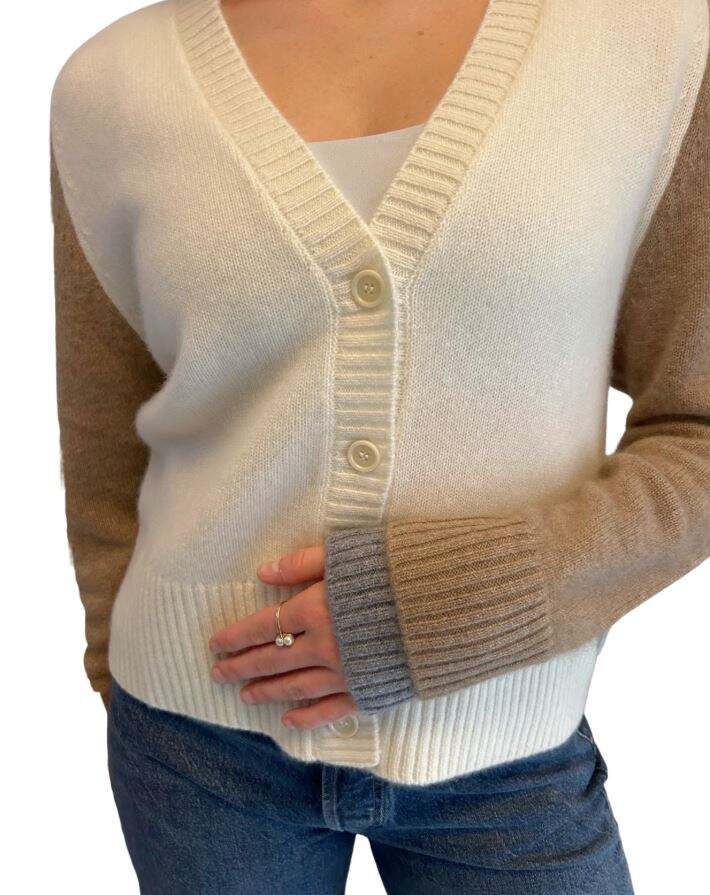 Lafata Cashmere Cardigan W/ Double Rib Cuff in Neutral