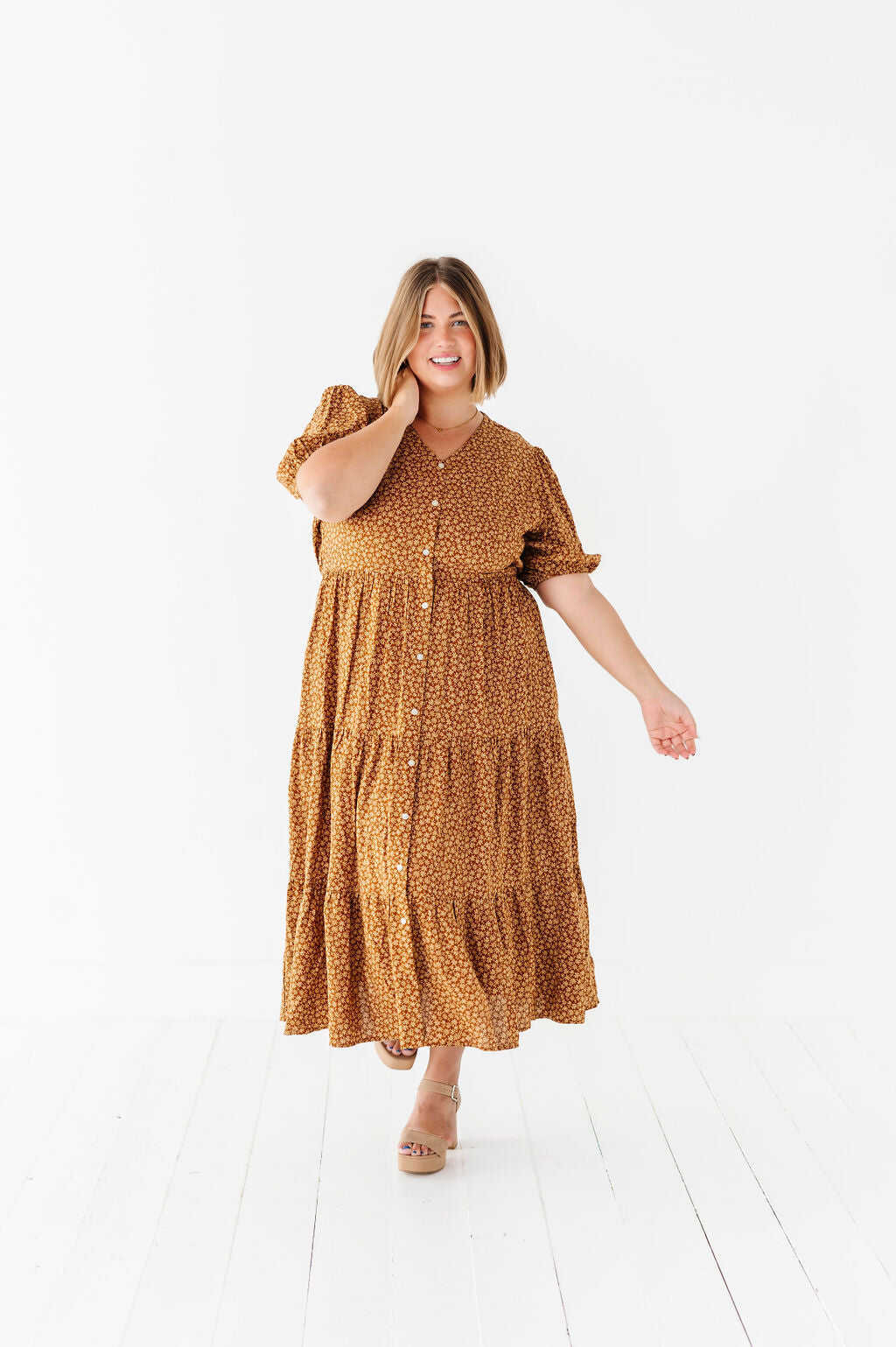 Fiona Floral Dress in Autumn Daisy - Size 3X & 4X Left
