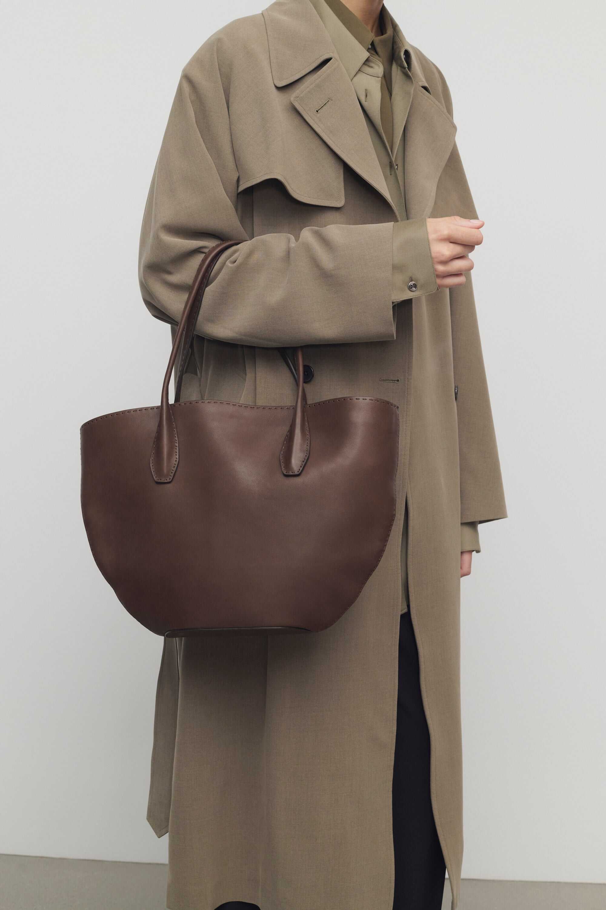Alger Tote Bag in Leather