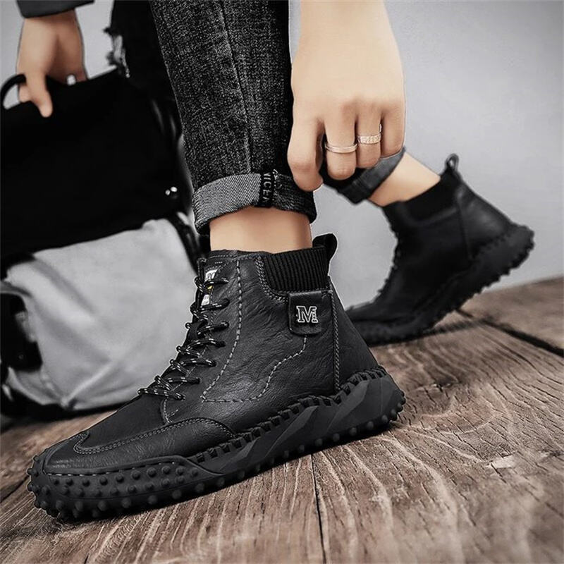 Men's Genuine Leather Comfortable Hand Stitching Outdoor Ankle Boots