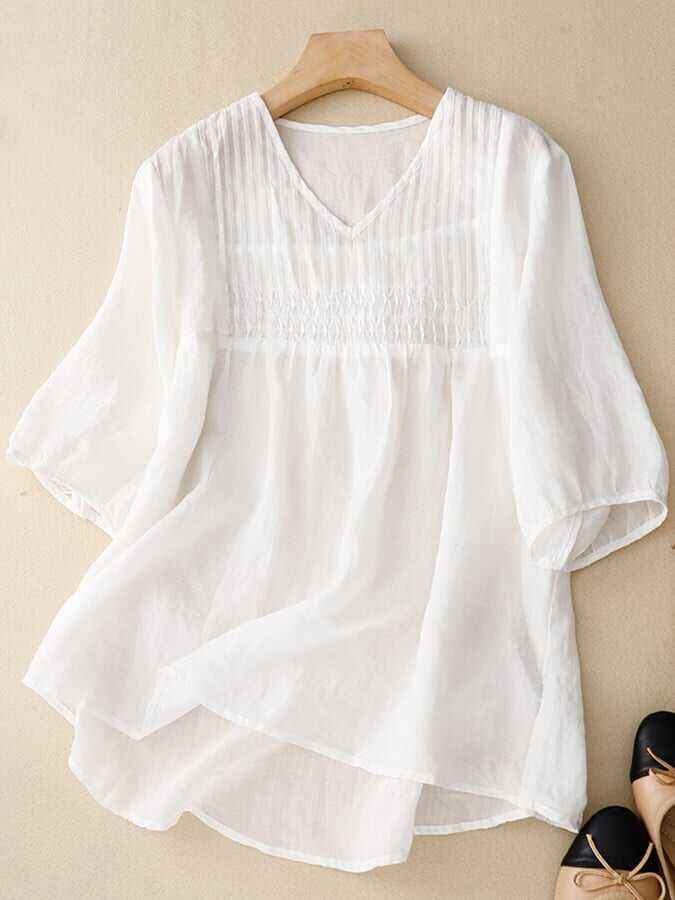 Loose Quarter Sleeved V-Neck Pleated Shirt