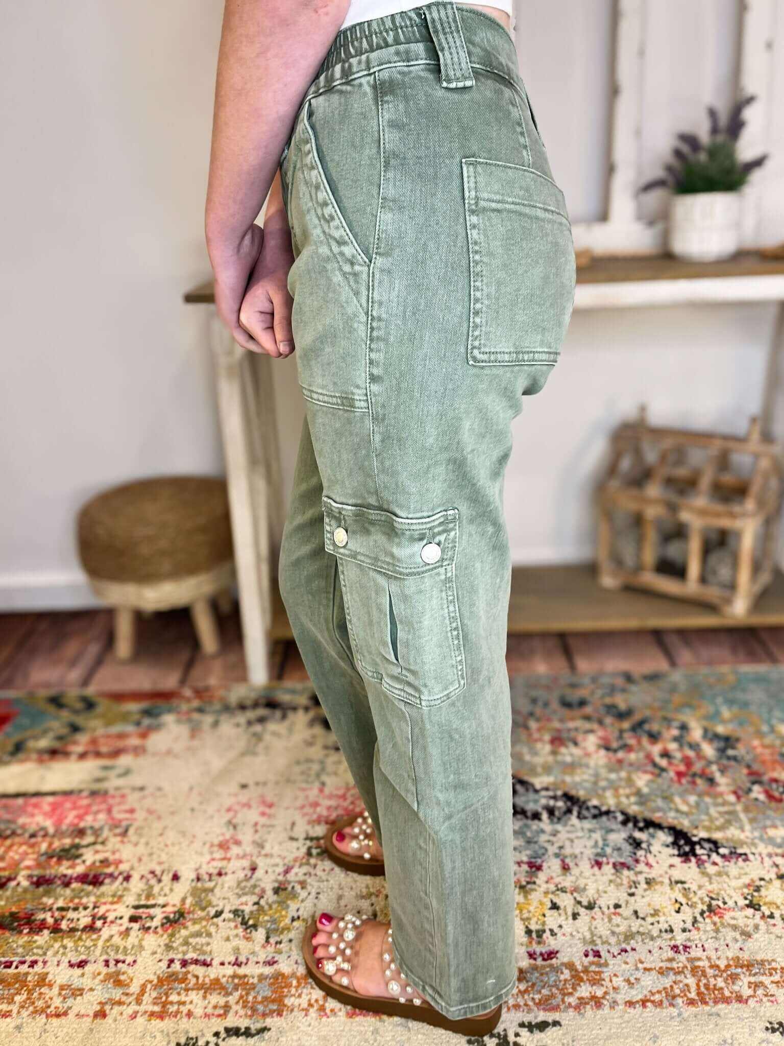 Vervet by Flying Monkey Dixie Cargo Straight Ankle Jeans - Army Green