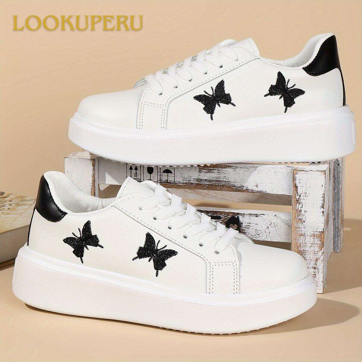 Women's Butterfly Embroidered Orthopedic Casual Sneakers