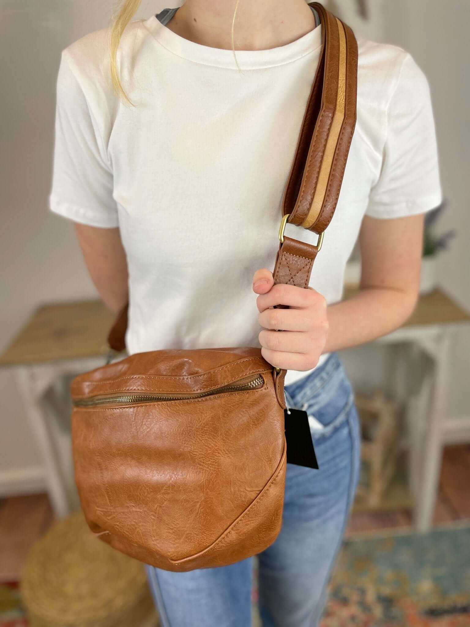 Laura Contrast Strap Sling Belt Bag