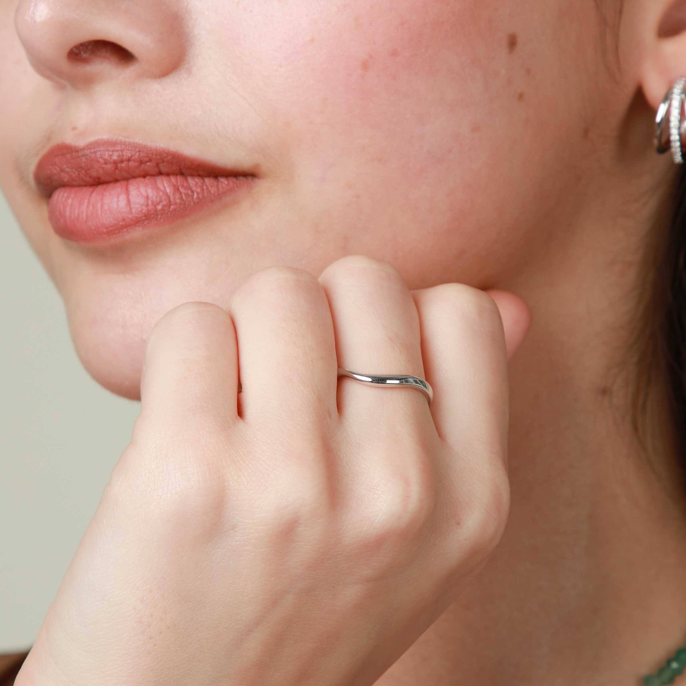 Wave Ring in Silver