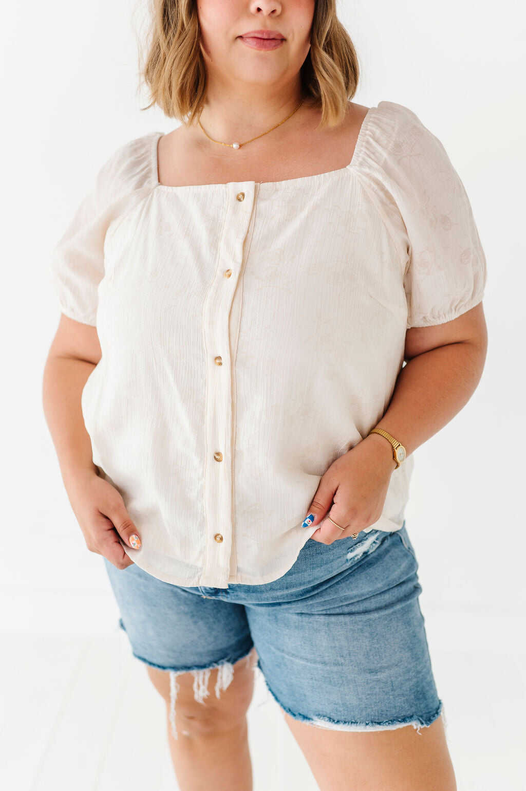 Nora Button Up - Size 3XL Left