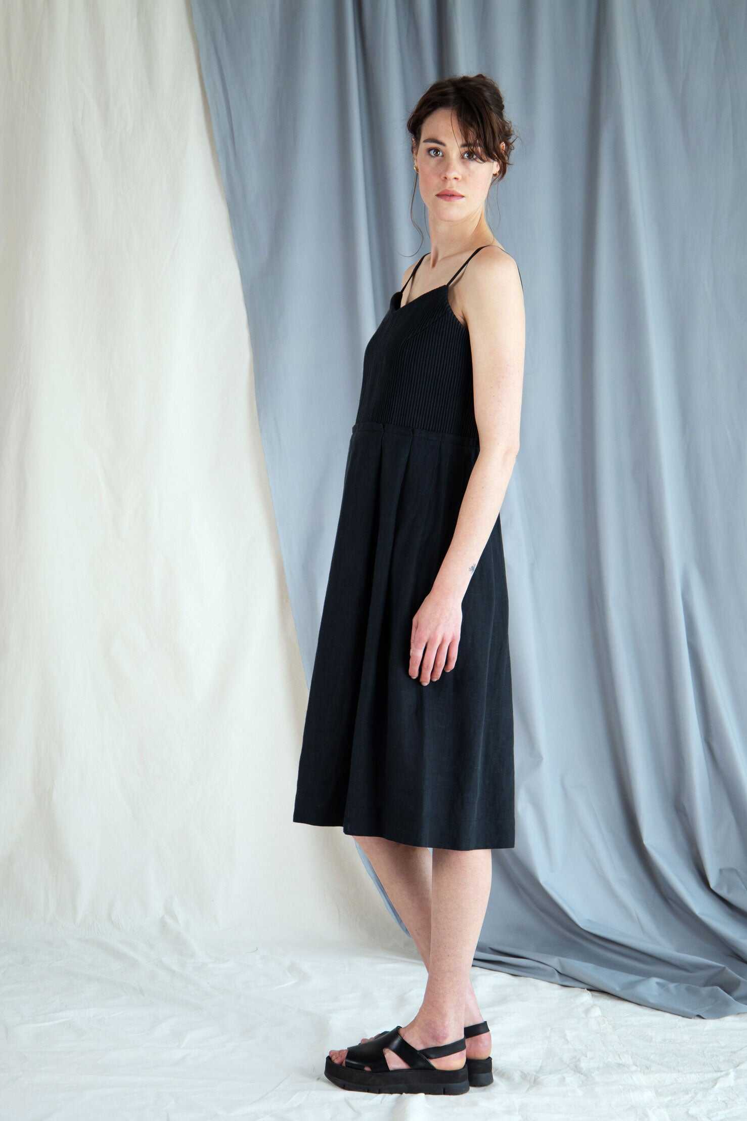 Corded linen midi dress - Black