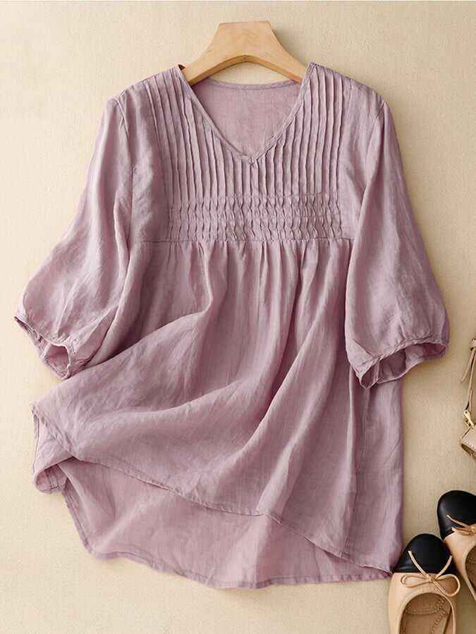 Loose Quarter Sleeved V-Neck Pleated Shirt