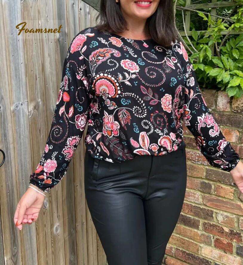 Black Banded Hem Printed Jersey Top