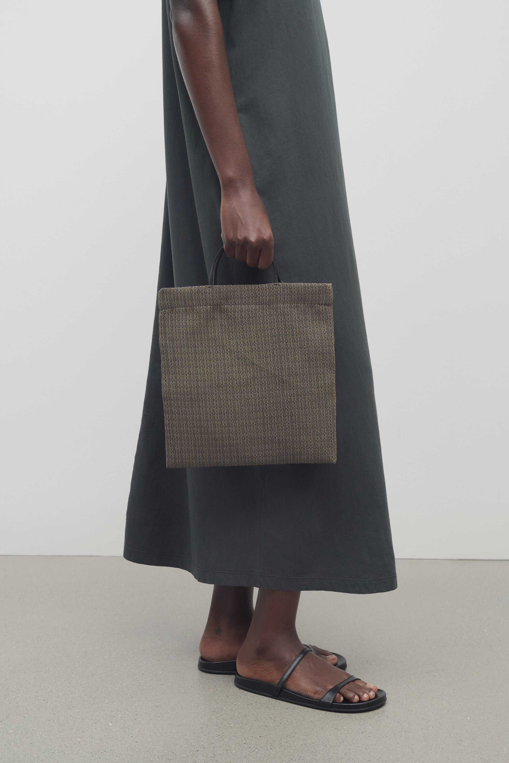 Barn Mini Tote Bag in Mesh