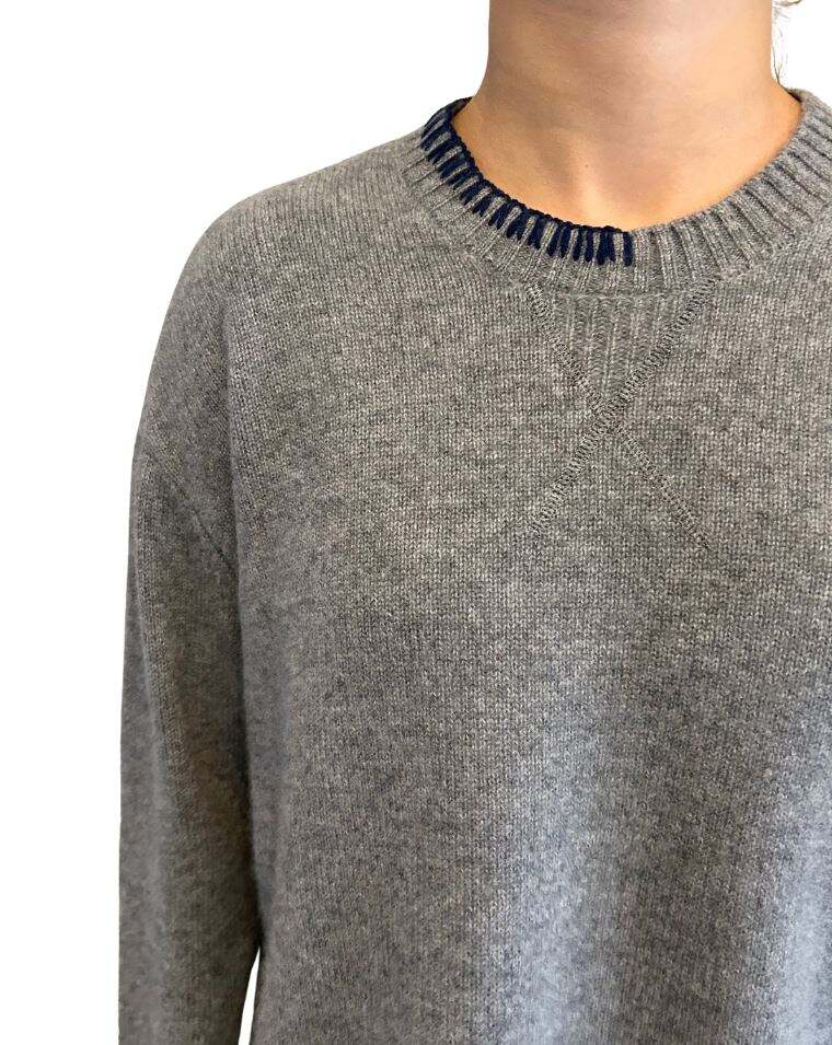 Lafata Whipstitch Crew in Heather Grey/Navy Whipstitch