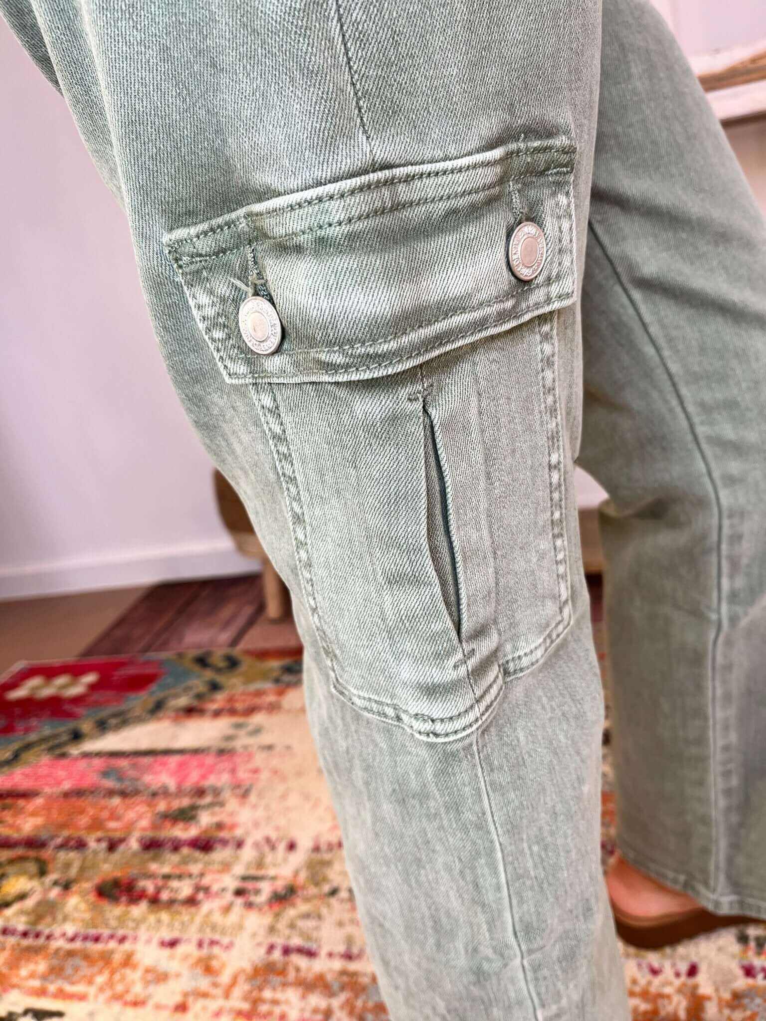 Vervet by Flying Monkey Dixie Cargo Straight Ankle Jeans - Army Green