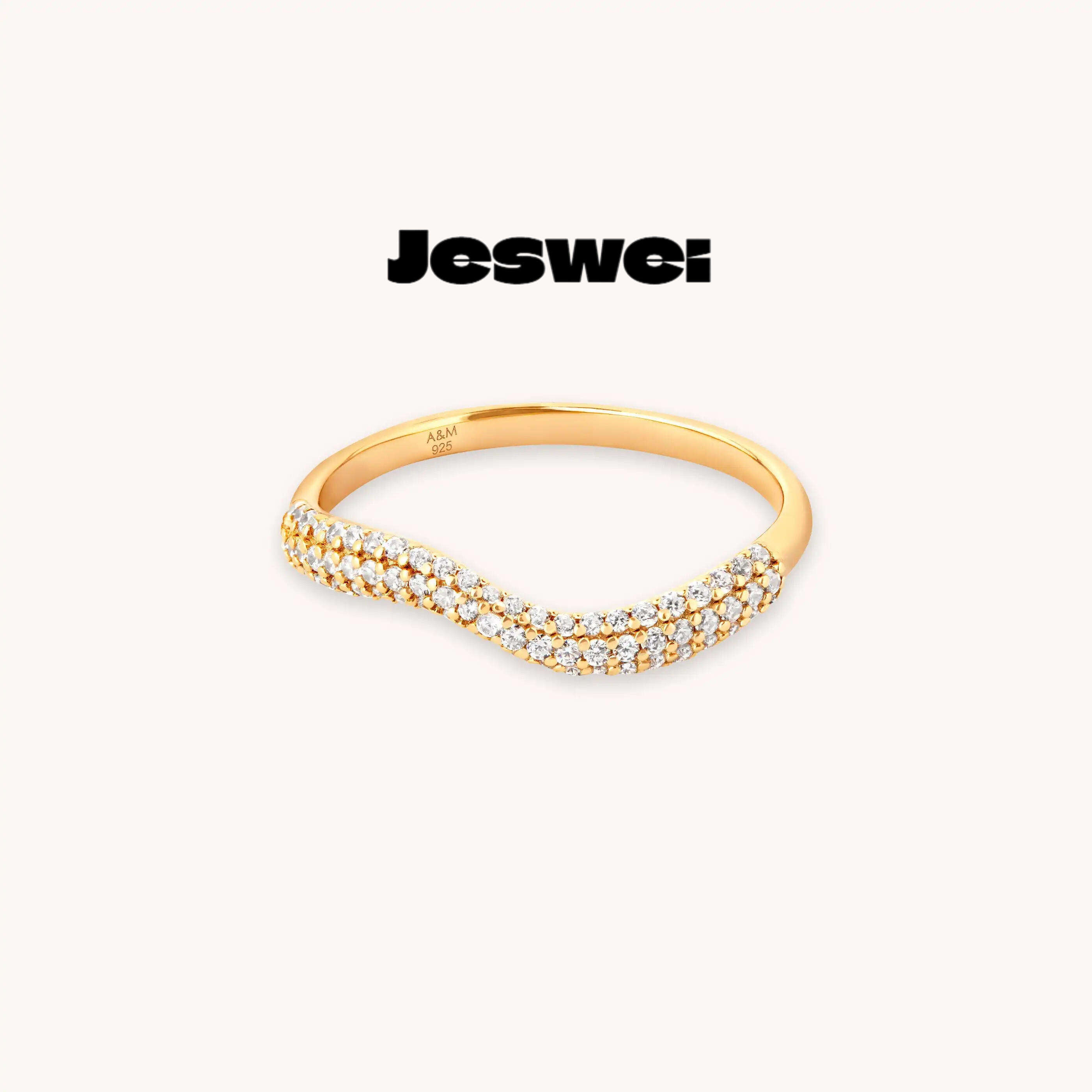 Wave Crystal Ring in Gold