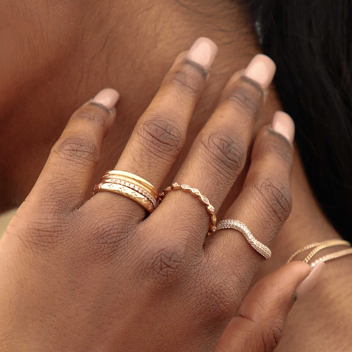 Cosmic Star Band Ring in Gold