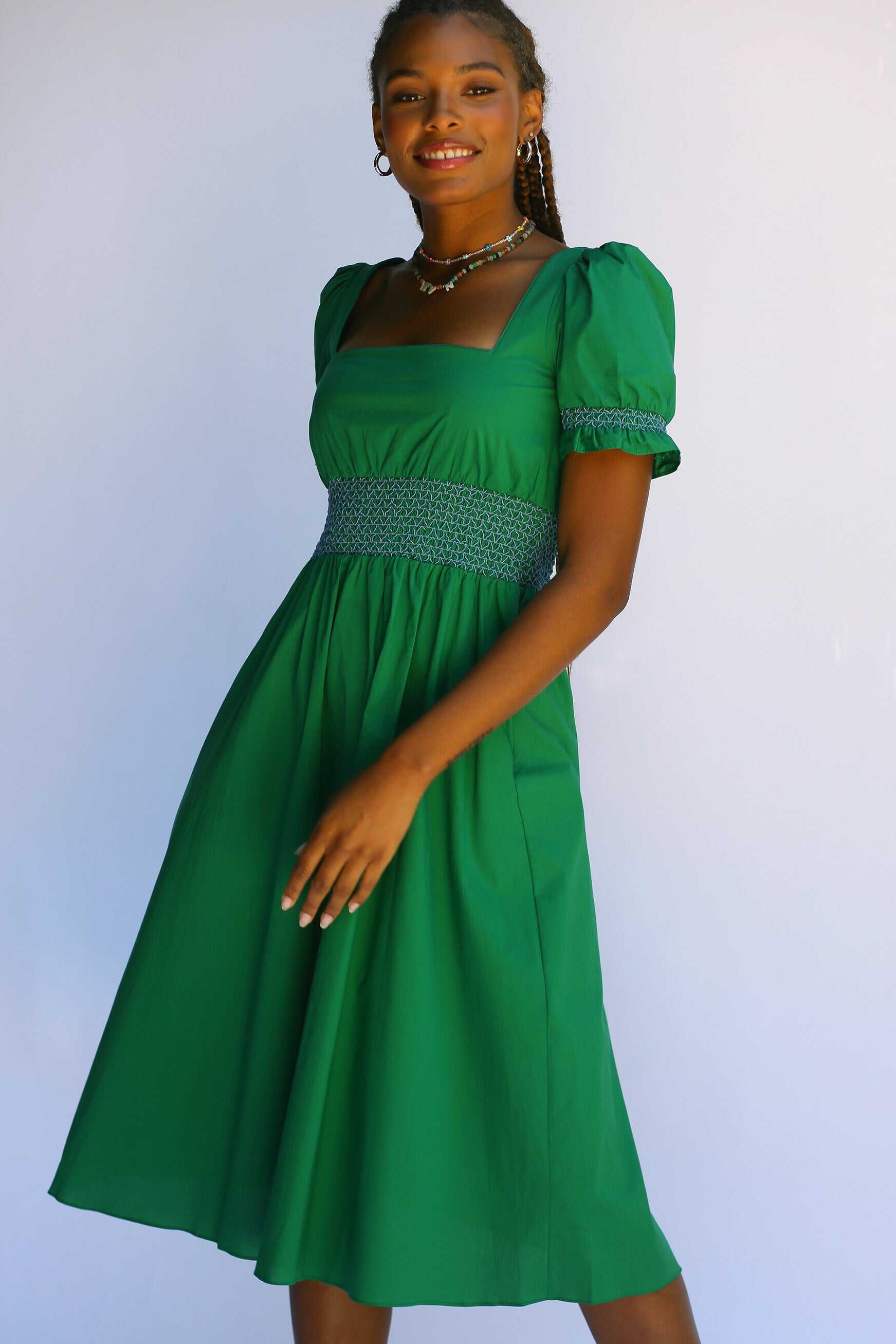 Holland Dress w. Smocked Waist